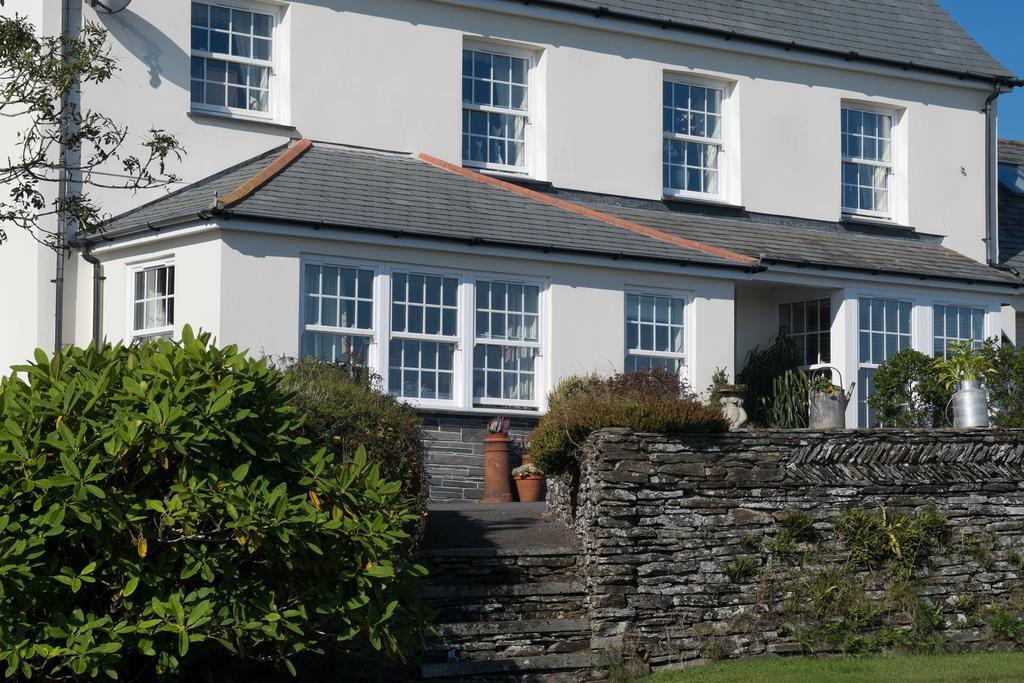 Melorne Farm Bed and Breakfast Camelford Exteriör bild