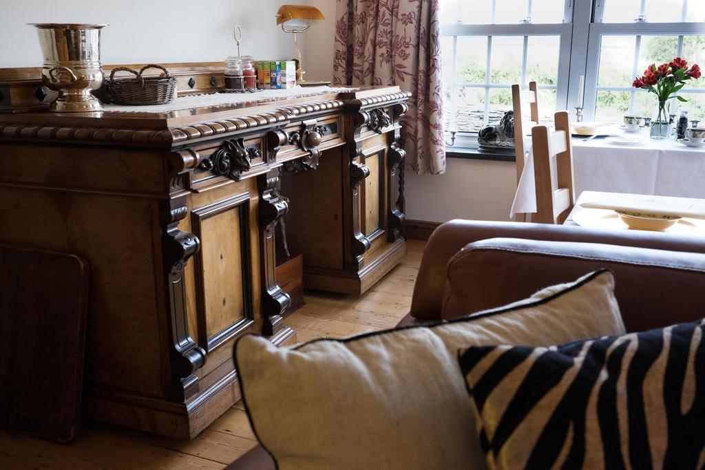 Melorne Farm Bed and Breakfast Camelford Exteriör bild
