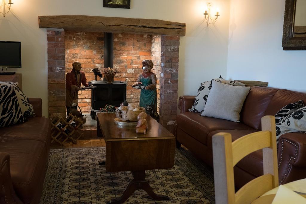 Melorne Farm Bed and Breakfast Camelford Exteriör bild
