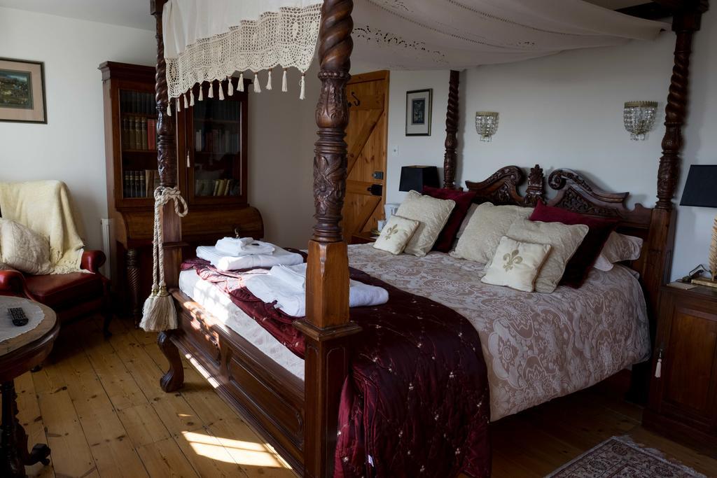 Melorne Farm Bed and Breakfast Camelford Exteriör bild