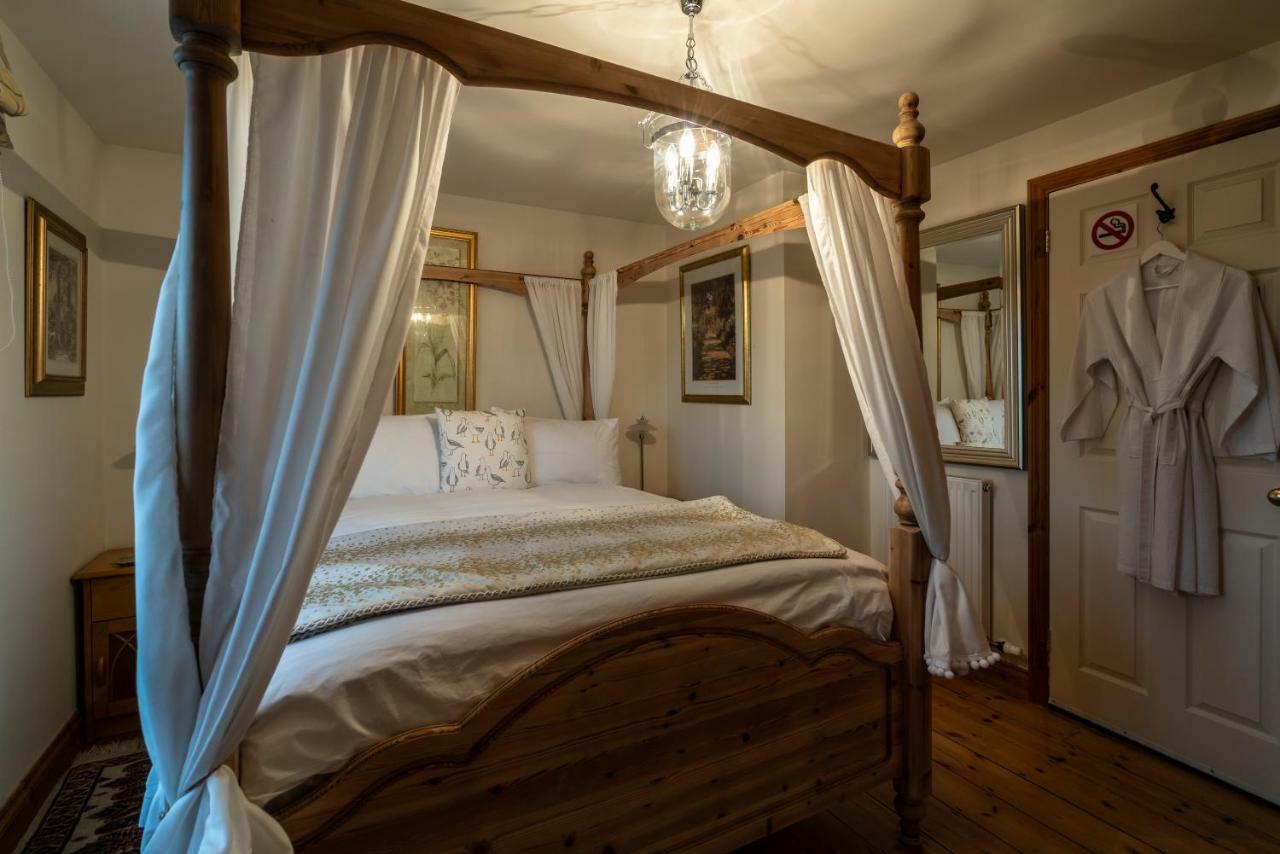 Melorne Farm Bed and Breakfast Camelford Exteriör bild