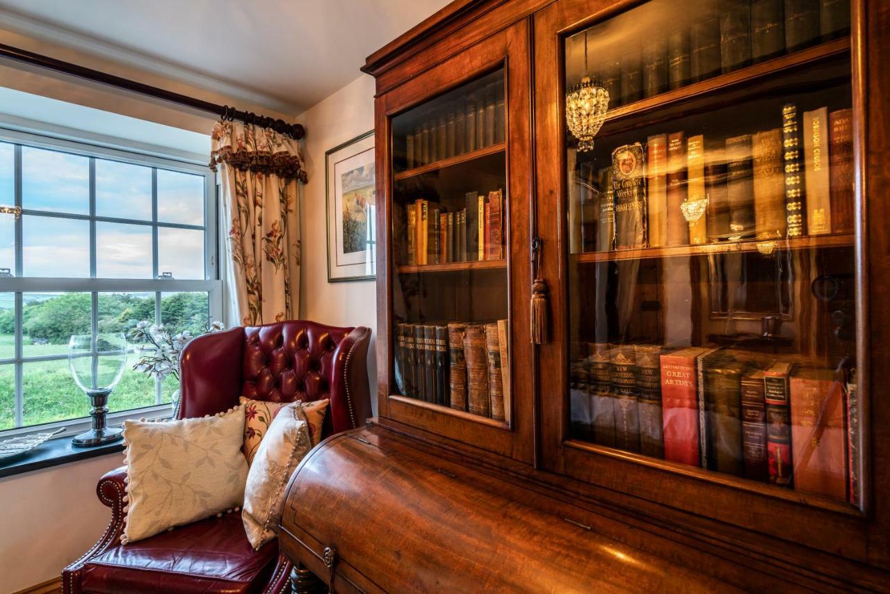 Melorne Farm Bed and Breakfast Camelford Exteriör bild