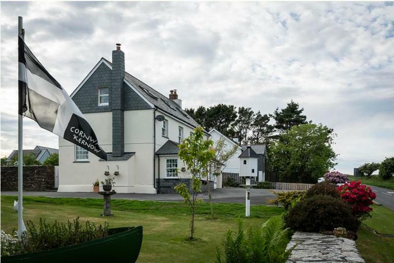 Melorne Farm Bed and Breakfast Camelford Exteriör bild